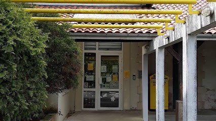 La Poste, Bureau de Poste à Saugnac-et-Cambran