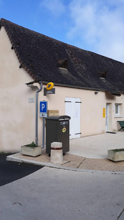 La Poste Agence Communale Bureau De Poste à Plazac
