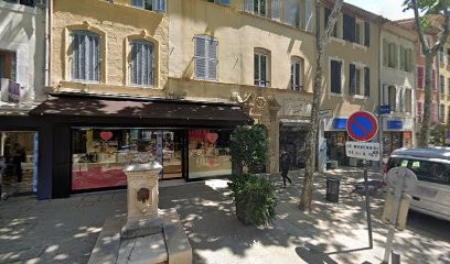 Counter De La Poste, Bureau de Poste à Salon-de-Provence