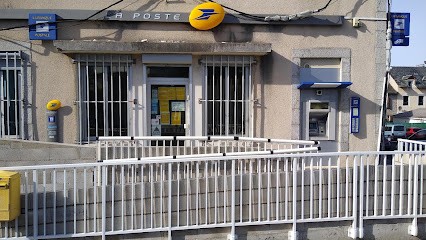 La Poste, Bureau de Poste à Peyre en Aubrac