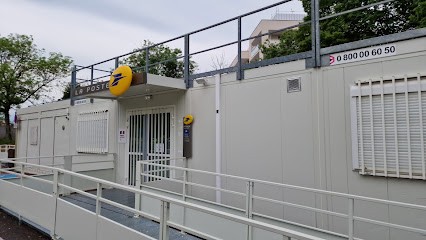 La Poste, Bureau de Poste à Saint-Genis-Pouilly