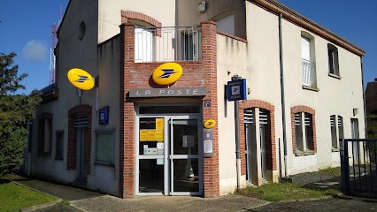 La Poste, Bureau de Poste à Savigny-sur-Braye