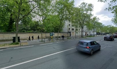 La Poste, Bureau de Poste à Paris 07