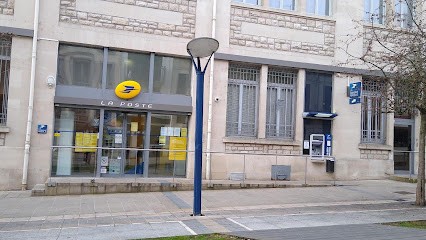 La Poste, Bureau de Poste à Verdun