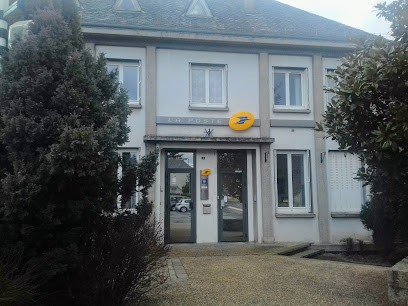 La Poste, Bureau de Poste au Rouget-Pers