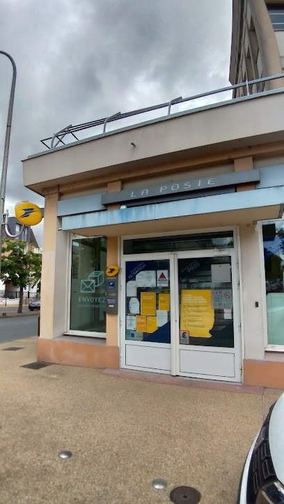 La Poste, Bureau de Poste à Arpajon