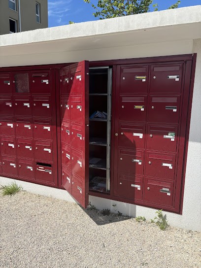 Sorting Postal, Bureau de Poste à Vedène