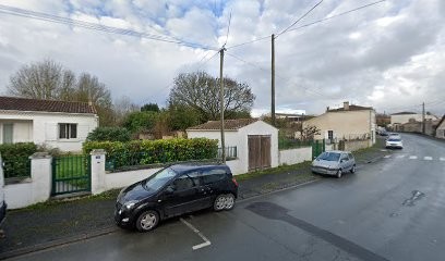 La Poste, Bureau de Poste à Saint-Jean-d'Angle