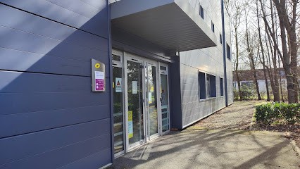 Platform Mail De Serris, Bureau de Poste à Serris